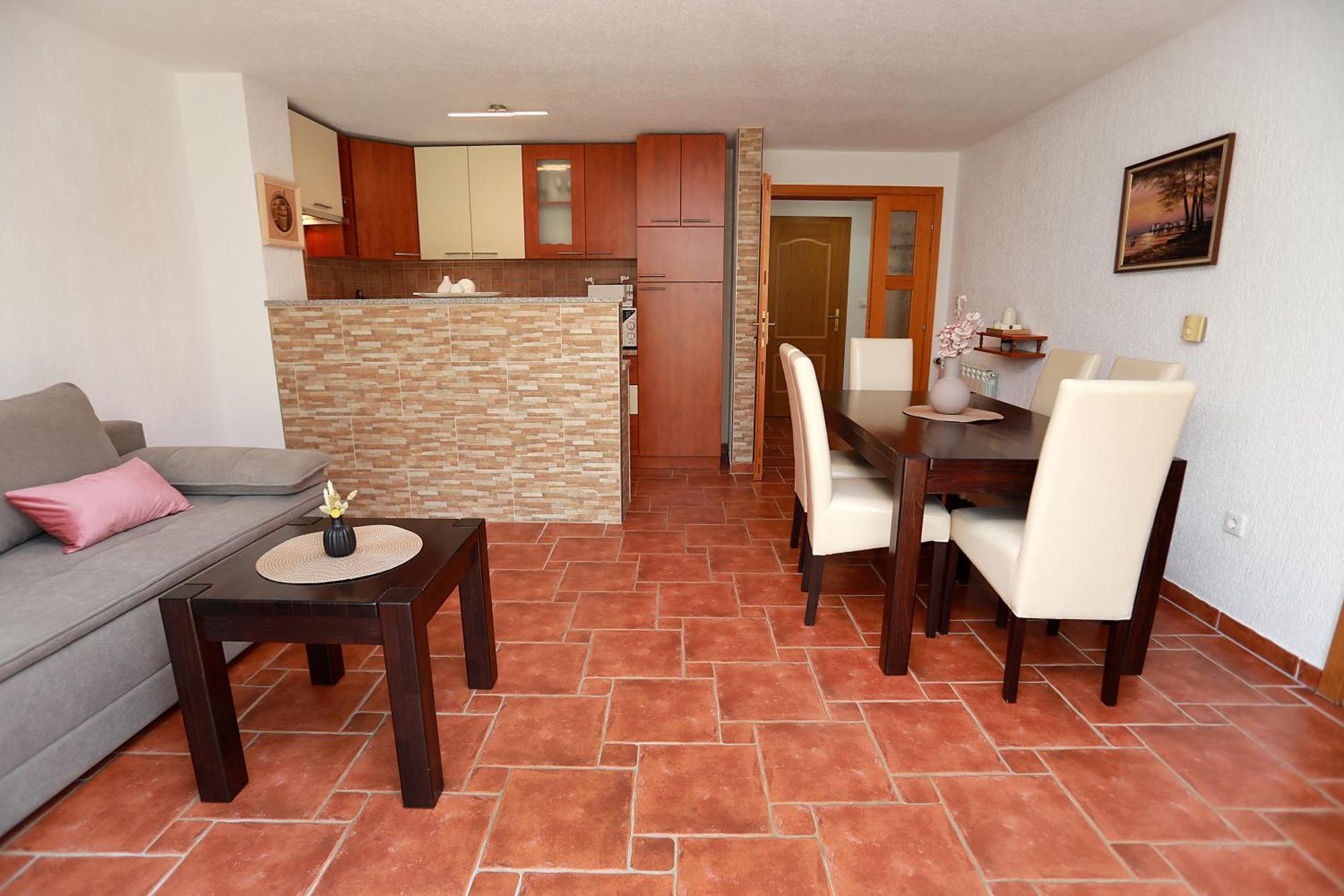 Nevistic Apartmani تروغير المظهر الخارجي الصورة